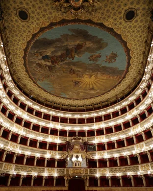Los Angeles Opera: Carmen